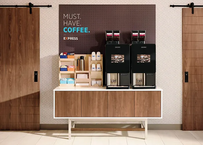 Holiday Inn Express Frazer - Malvern By Ihg